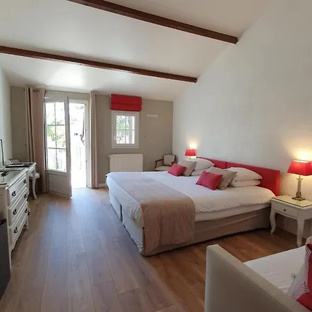 Les Prateaux Hotel 3*