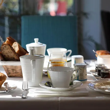 普拉套克斯酒店 3*