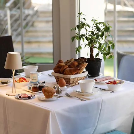 普拉套克斯酒店 3* 诺亚芒提亚